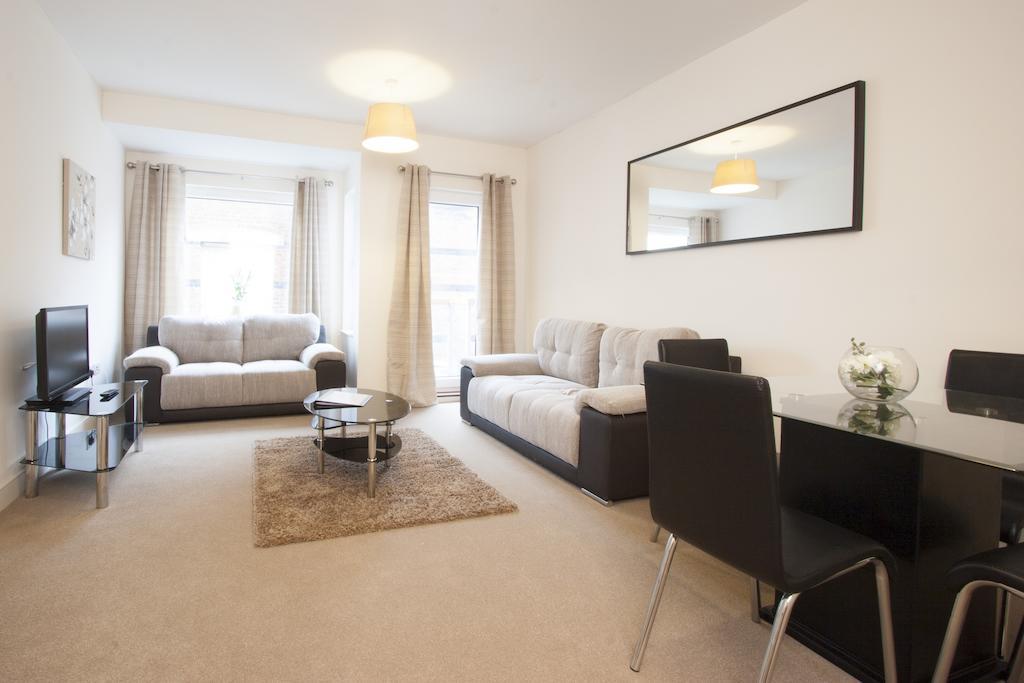 เดอะ โคลีเซียม อพาร์ตเมนท์ Apartment เชลเทนแฮม ห้อง รูปภาพ